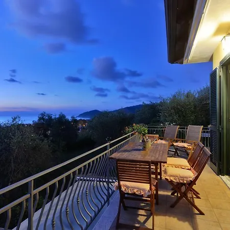 Aparthotel Elaia