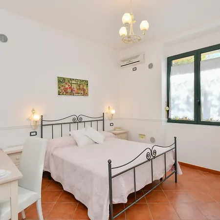 Aparthotel Elaia Santa Maria di Castellabate