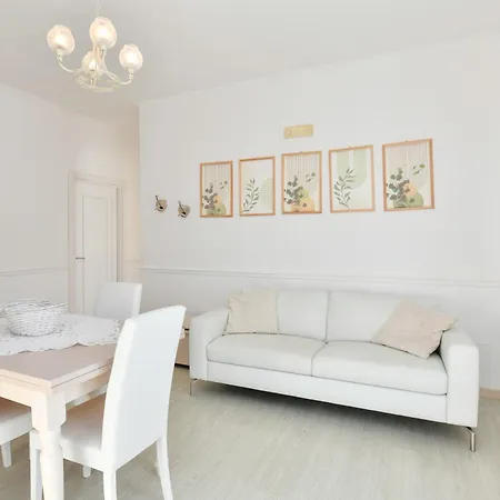 Aparthotel Elaia *